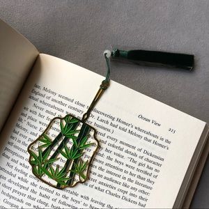 Bamboo Bookmark ~ 24K Gold Plated Green Tassel ~ Brand New!